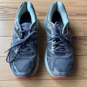 ASICS gel-nimbus guidance line shoes